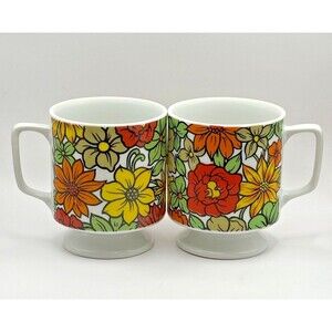 Vintage 1970s Set of 2 Royal Sealy Flower Power Coffee Tea Cups Mugs Used